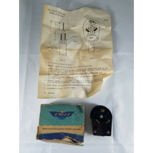 Vintage EAGLE #83 Receptacle Travel Trailer Cap Electric Mobile Home 3 Prong Box - Picture 1 of 5